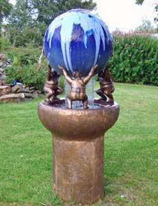 Garten Brunnen / Bronze